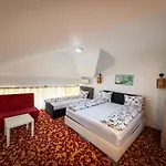 Guest house Mahala - Boutique Near Old Town 3*