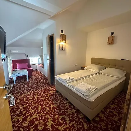 Mahala Guest house