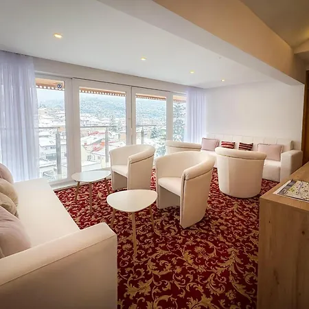 Mahala - Boutique Near Old Town