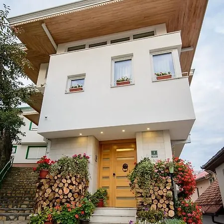 Guest house Mahala 3*
